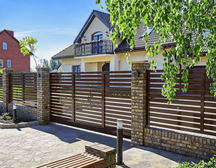 Фотография забора с участка